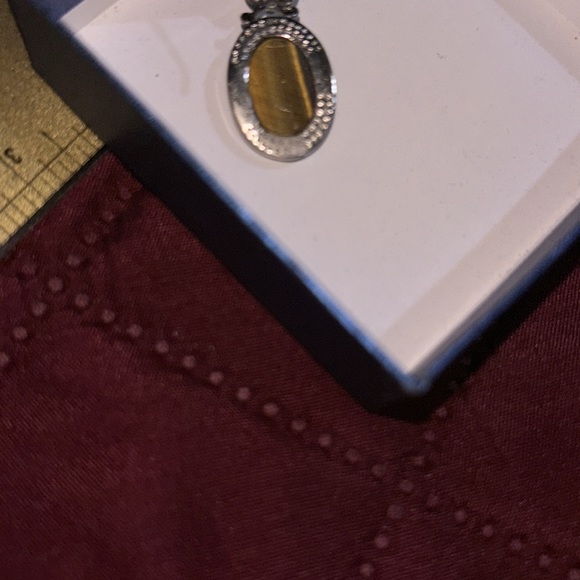 NIB Dangle earrings vintage - Picture 2 of 7